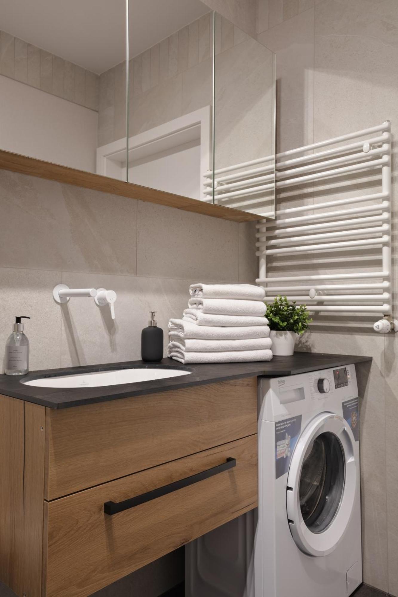 קרקוב Metropolis Old Town Apartments מראה חיצוני תמונה